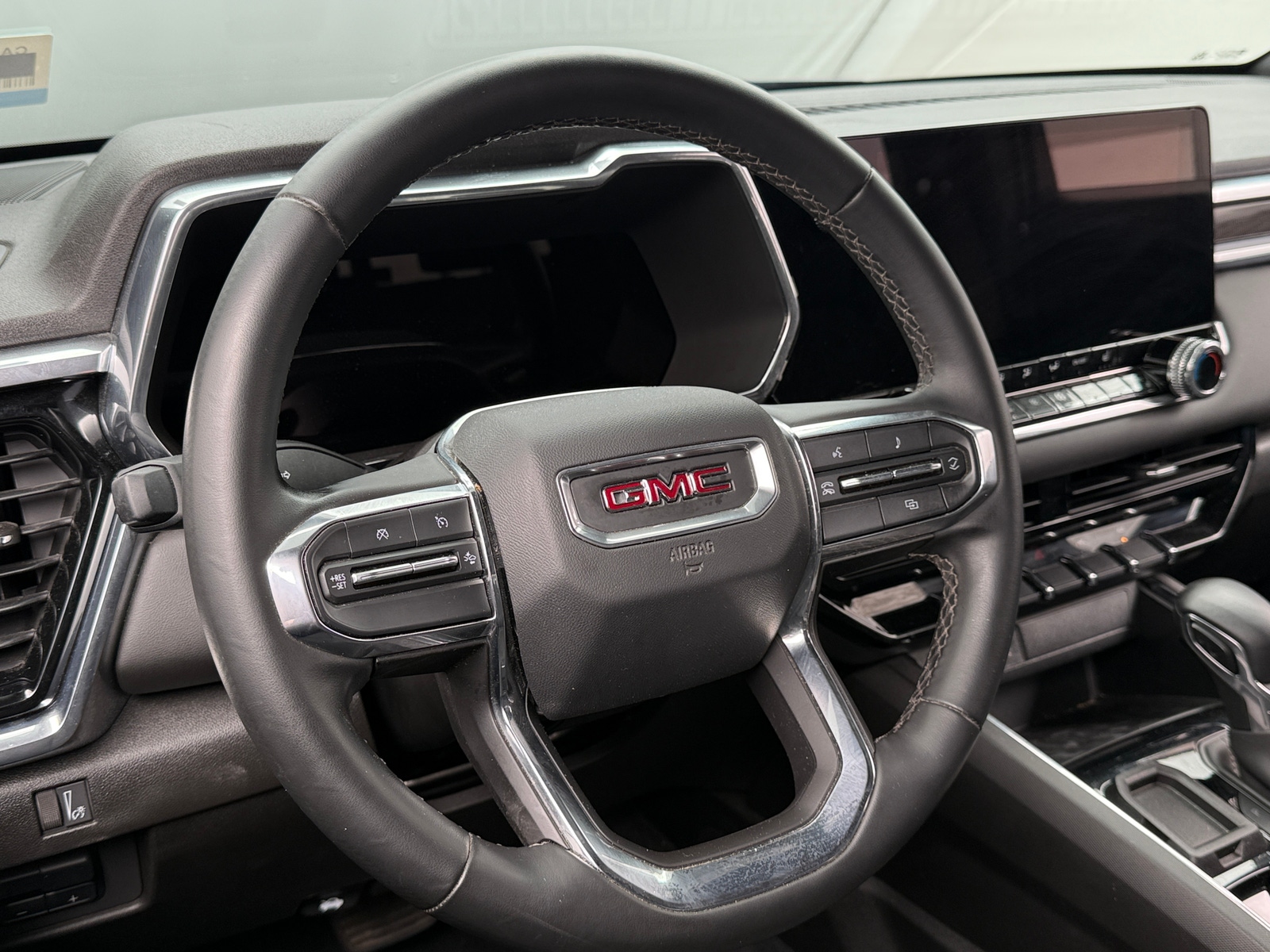 Thumbnail: 2024 GMC Canyon - 4