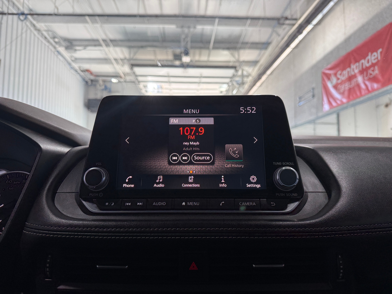 Thumbnail: 2021 Nissan Rogue - 4