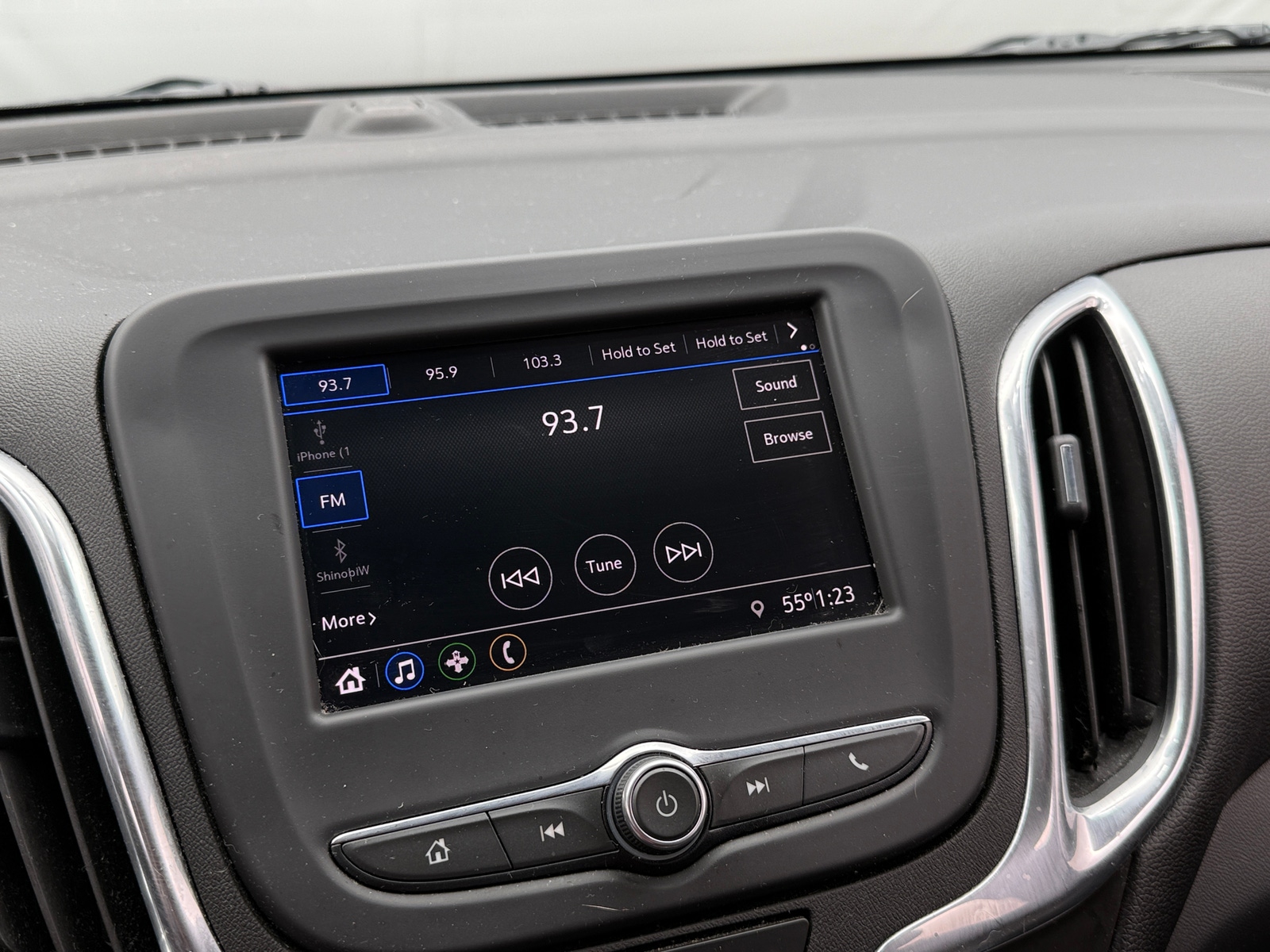 Thumbnail: 2020 Chevrolet Equinox - 4