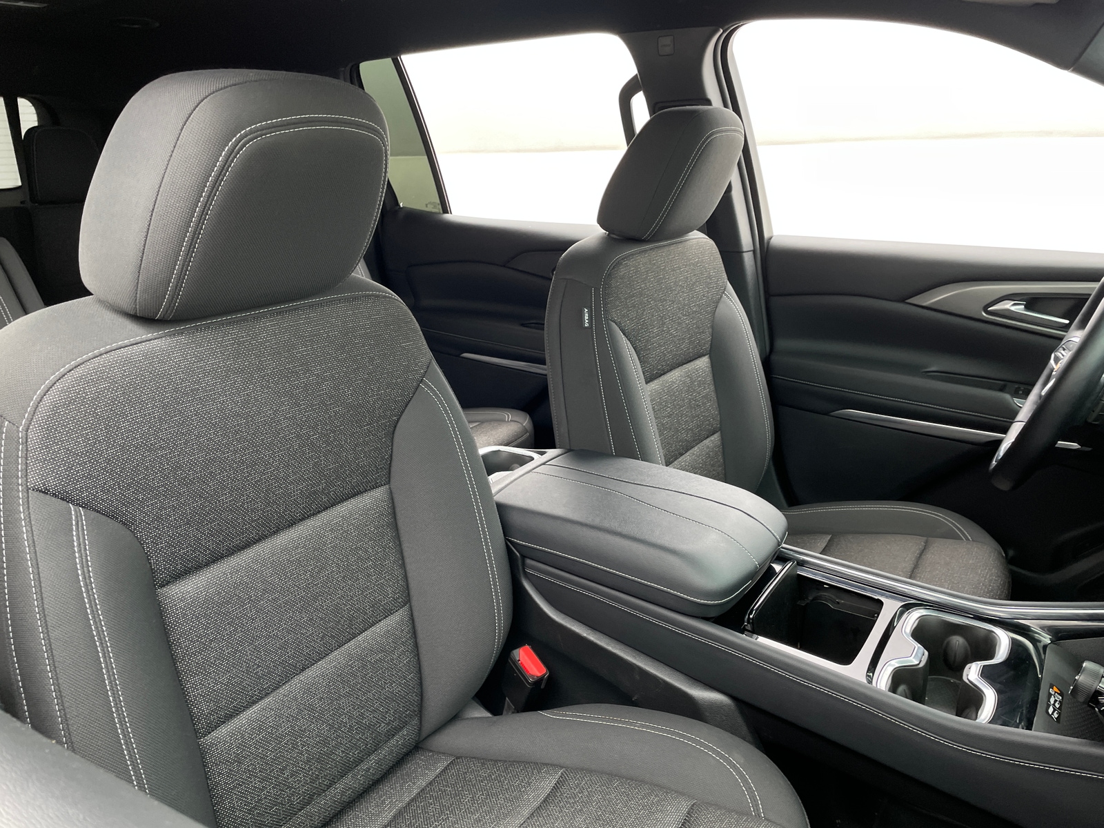 Thumbnail: 2024 Chevrolet Traverse - 2