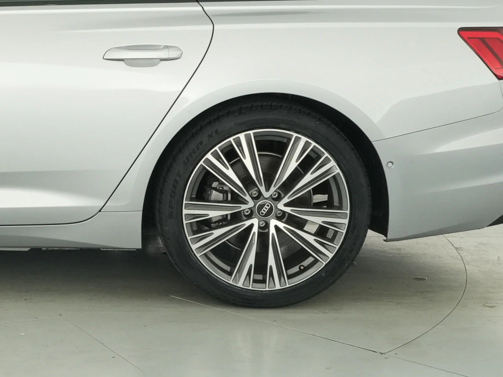 2021 Audi A6 Premium - Photo 18