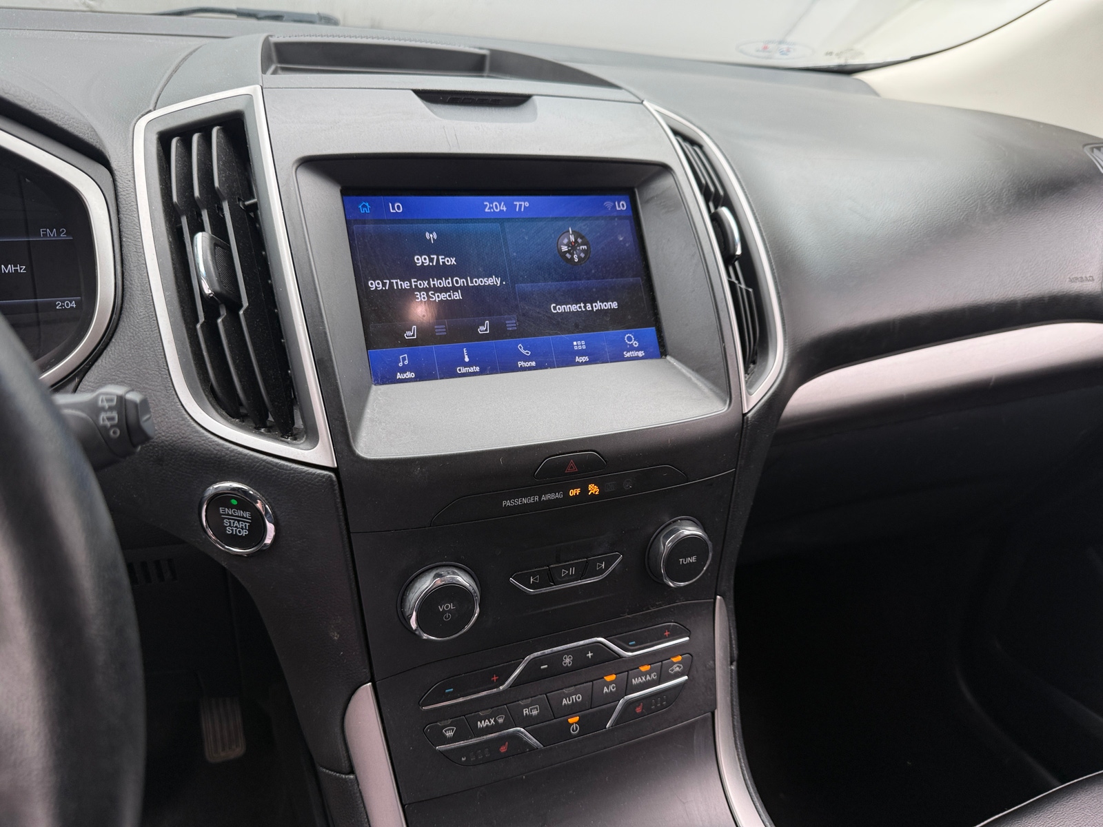 Thumbnail: 2020 Ford Edge - 3