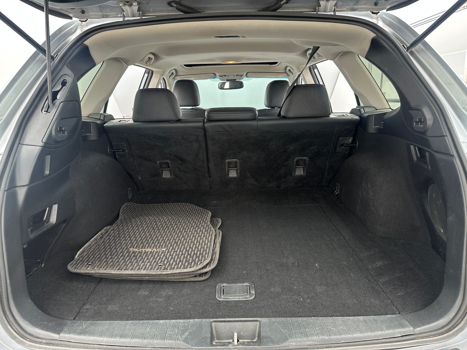 Thumbnail: 2015 Subaru Outback - 6