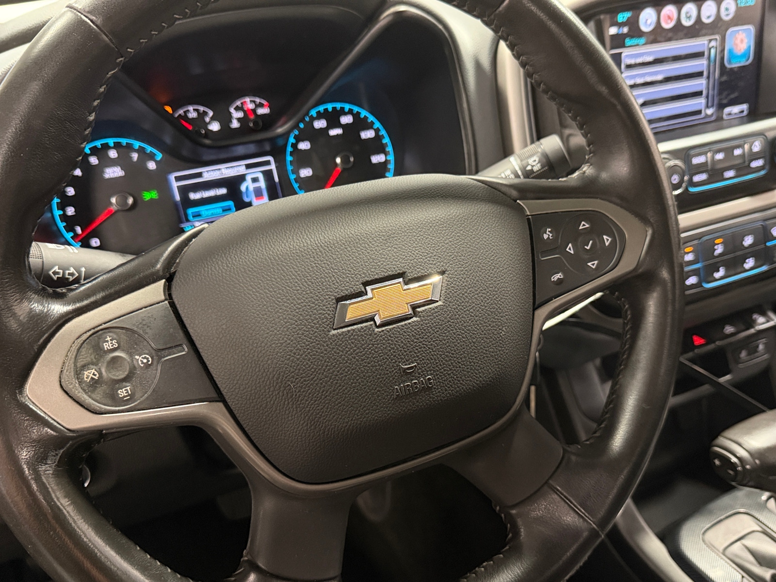 Thumbnail: 2018 Chevrolet Colorado - 4