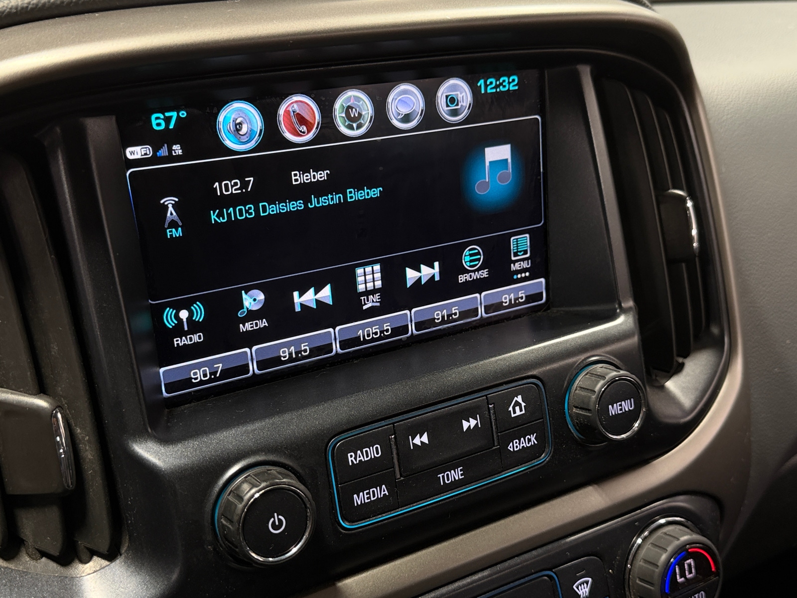 Thumbnail: 2018 Chevrolet Colorado - 3
