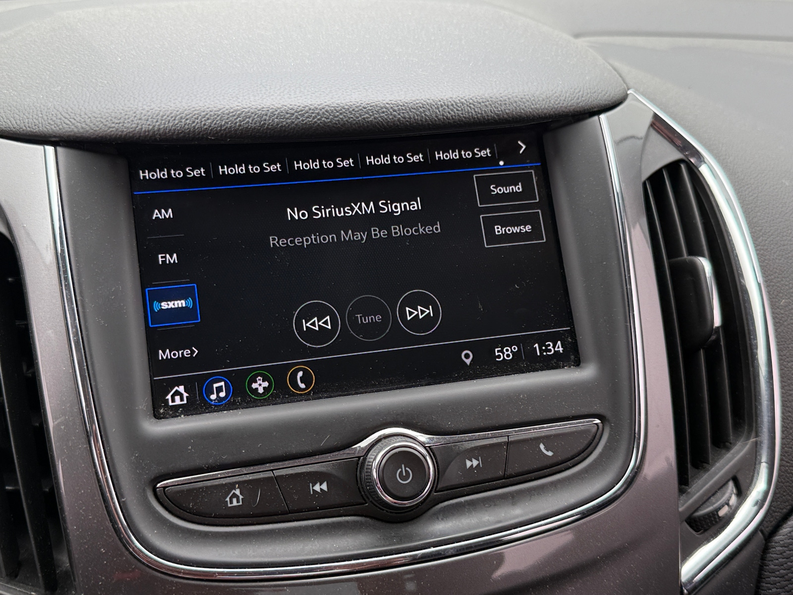 Thumbnail: 2019 Chevrolet Cruze - 4