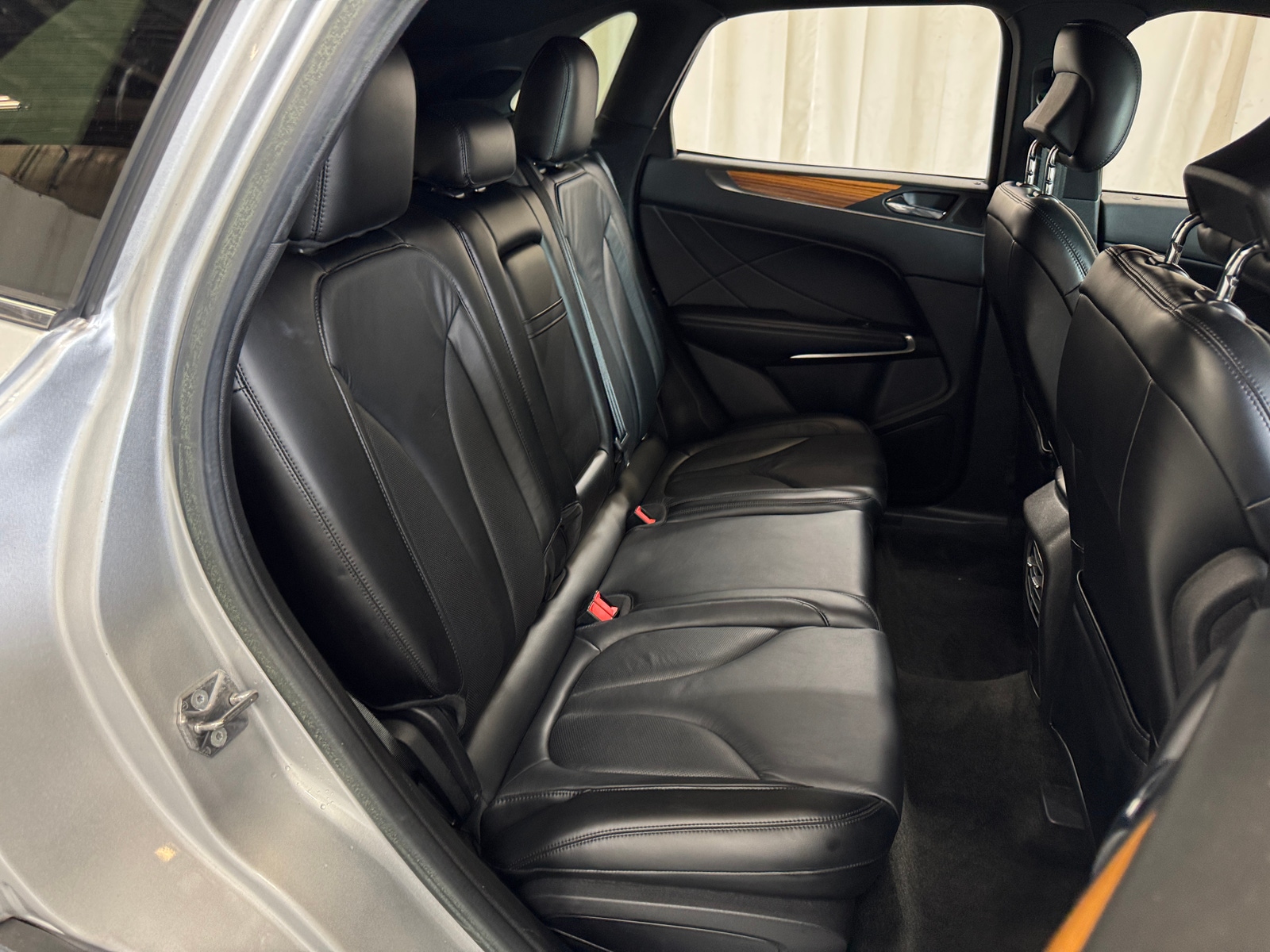 Thumbnail: 2015 Lincoln MKC - 5