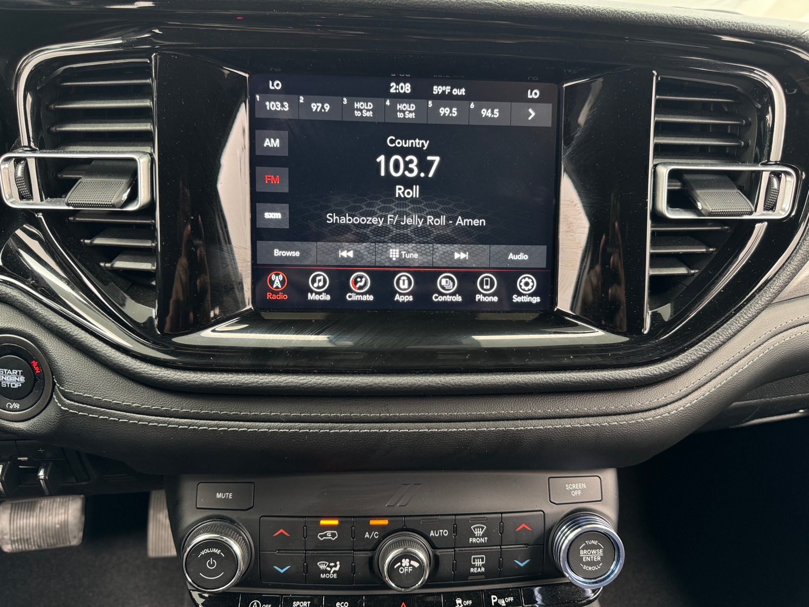Thumbnail: 2023 Dodge Durango - 4