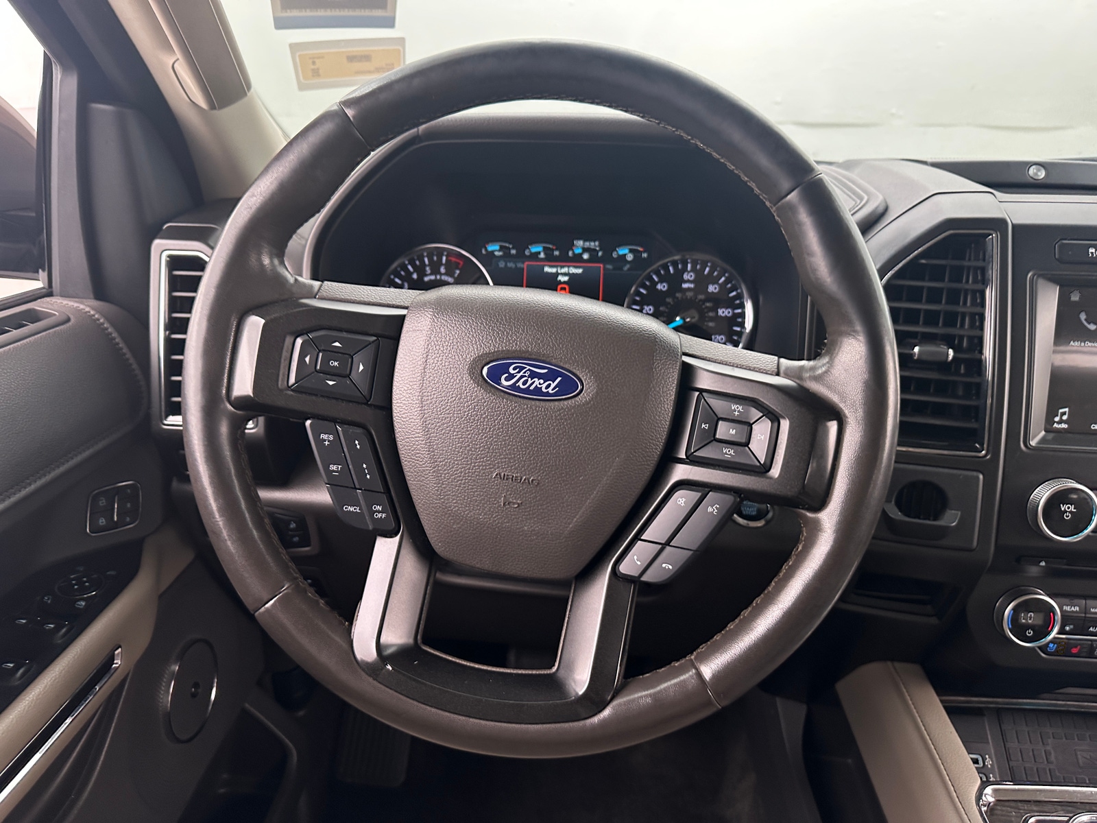 Thumbnail: 2018 Ford Expedition - 4