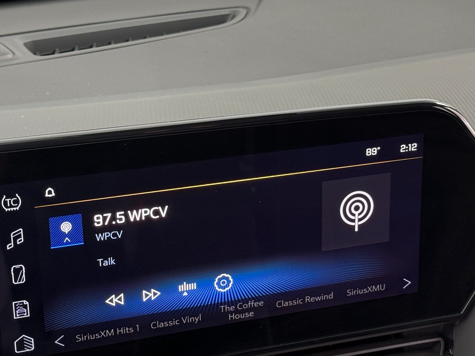 Thumbnail: 2025 Chevrolet Trax - 4