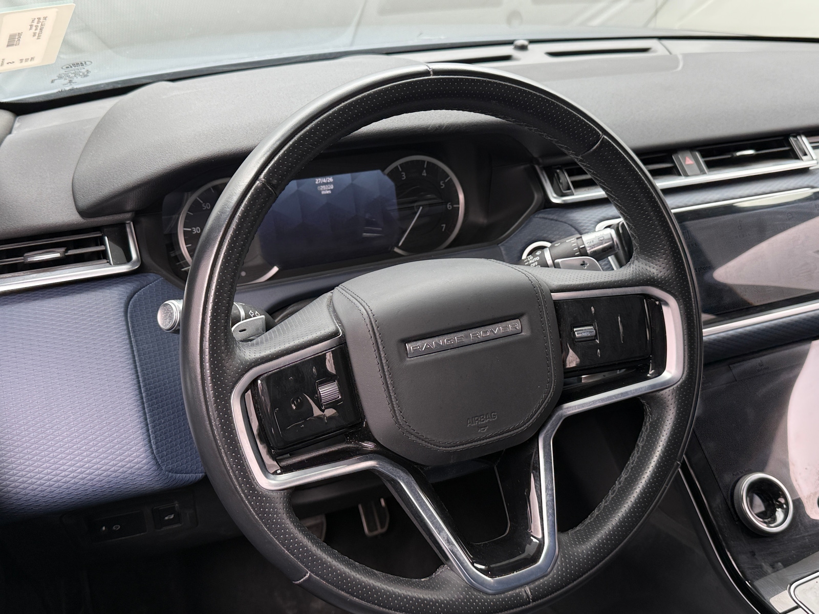 Thumbnail: 2022 Land Rover Range Rover Velar - 4