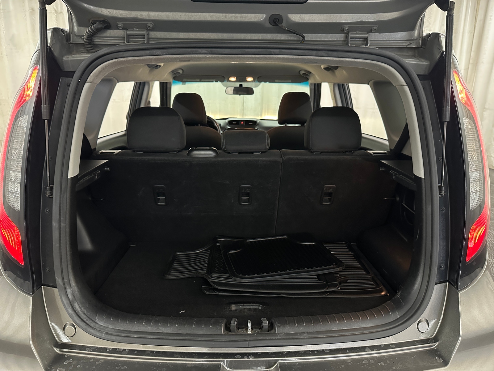 Thumbnail: 2019 Kia Soul - 7