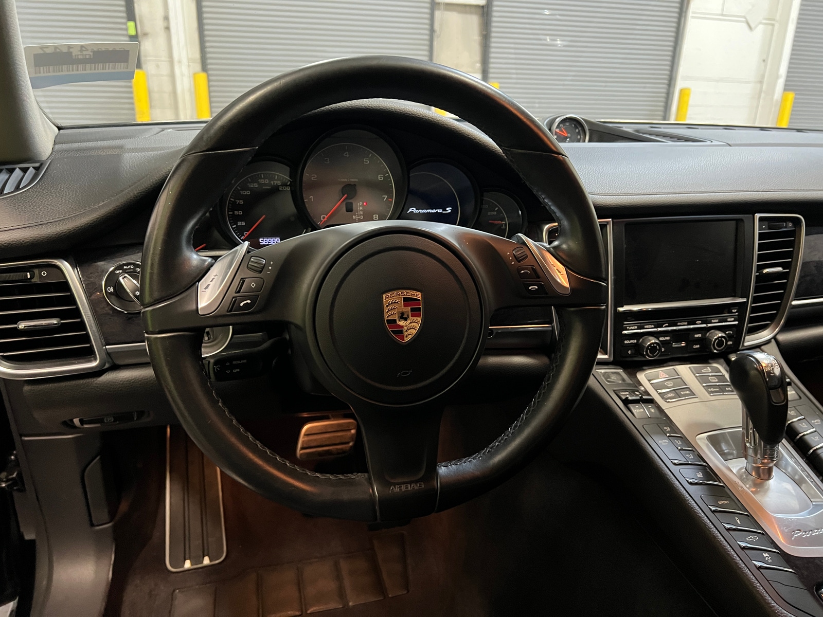 Thumbnail: 2016 Porsche Panamera - 4