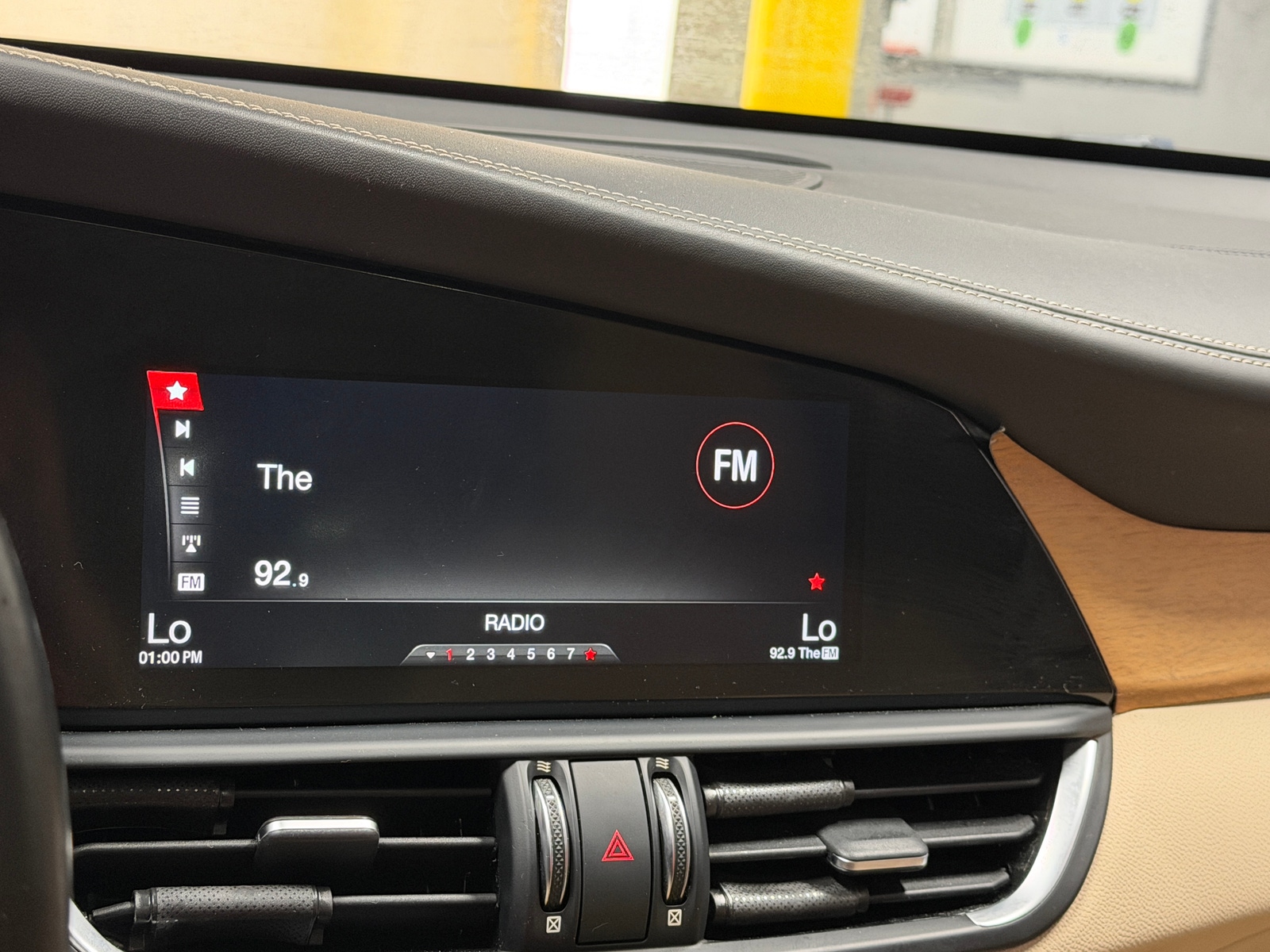 Thumbnail: 2019 Alfa Romeo Giulia - 3