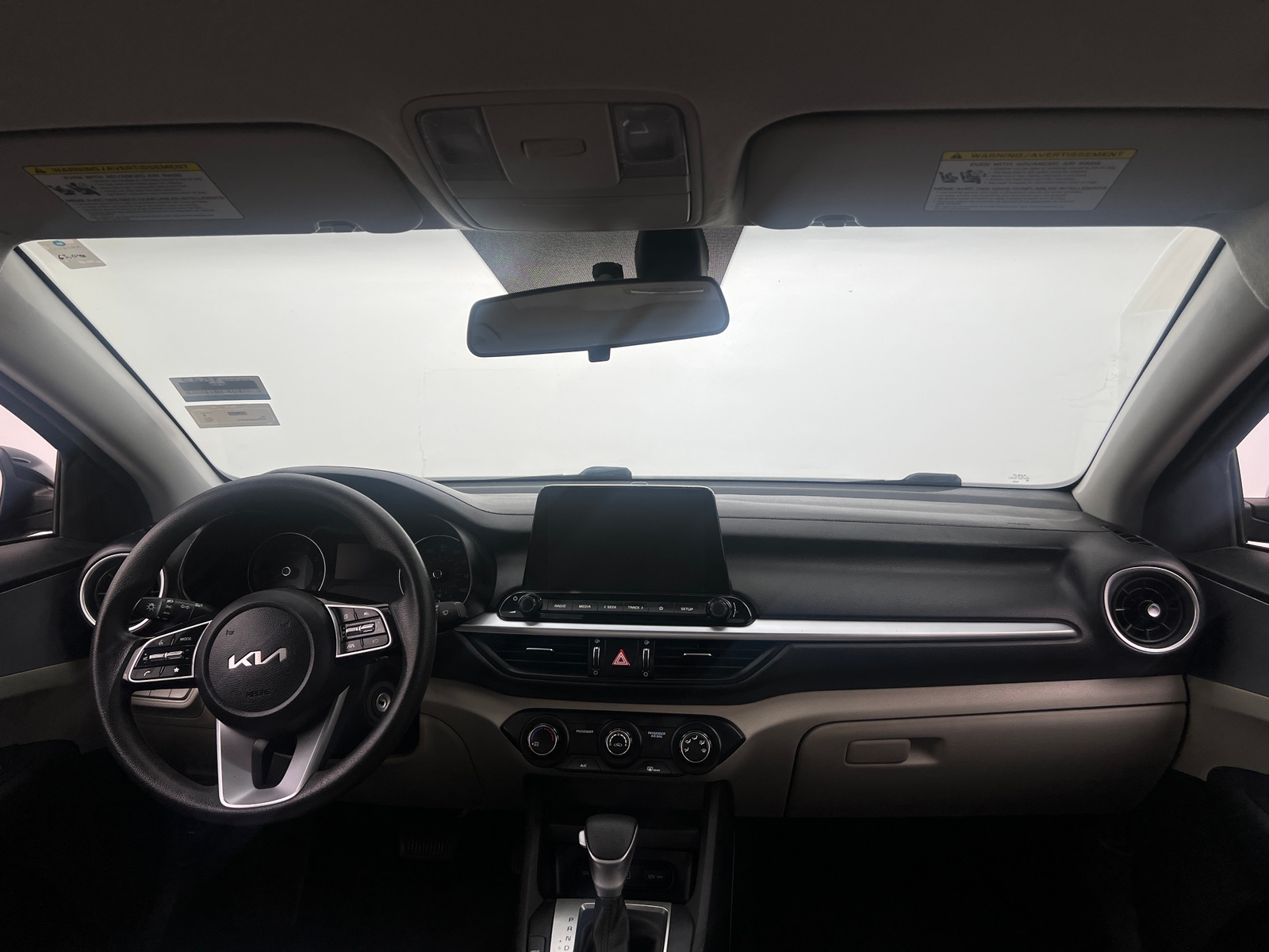 Thumbnail: 2023 Kia Forte - 3