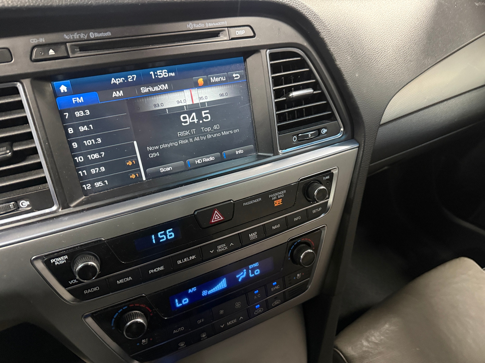Thumbnail: 2015 Hyundai Sonata - 3