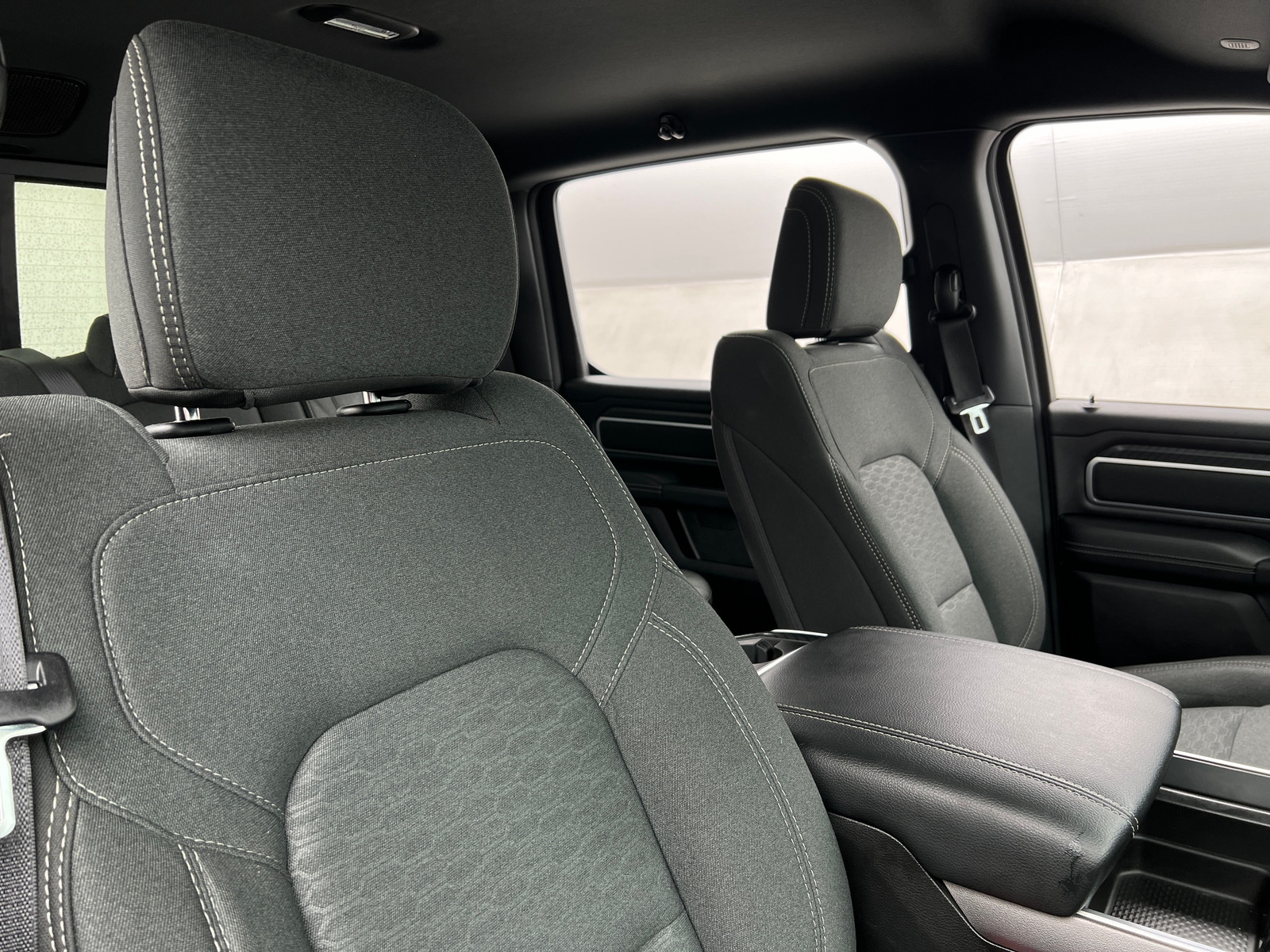 Thumbnail: 2025 RAM 1500 - 2