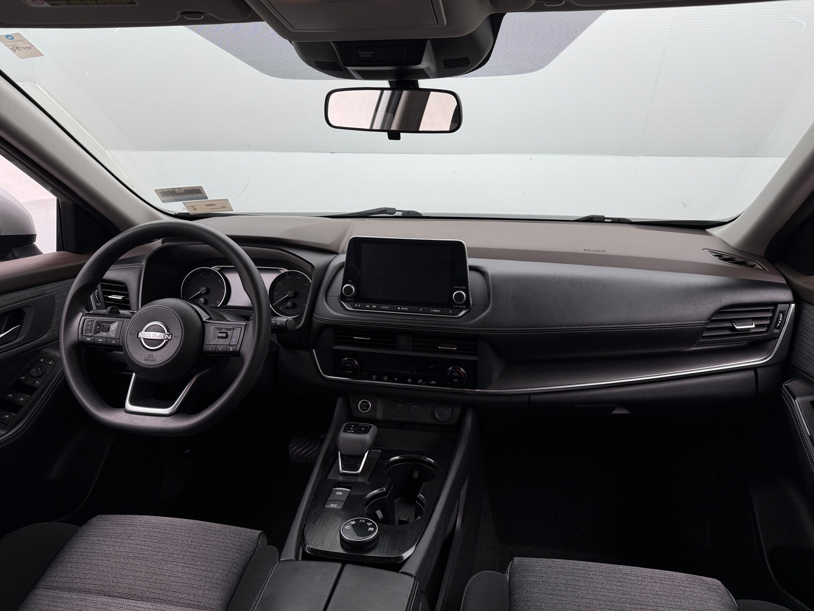 Thumbnail: 2023 Nissan Rogue - 3
