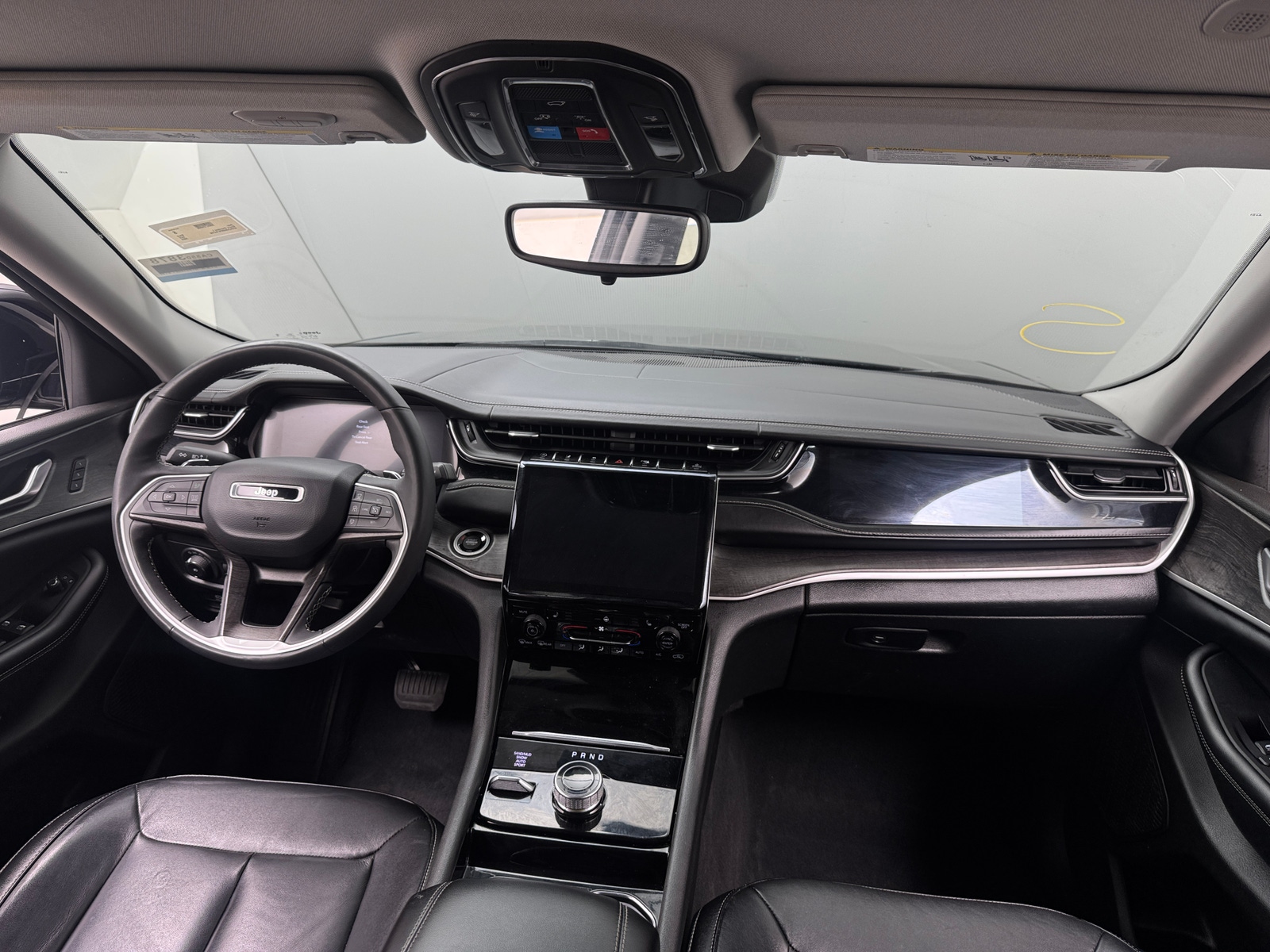 Thumbnail: 2023 Jeep Grand Cherokee L - 2