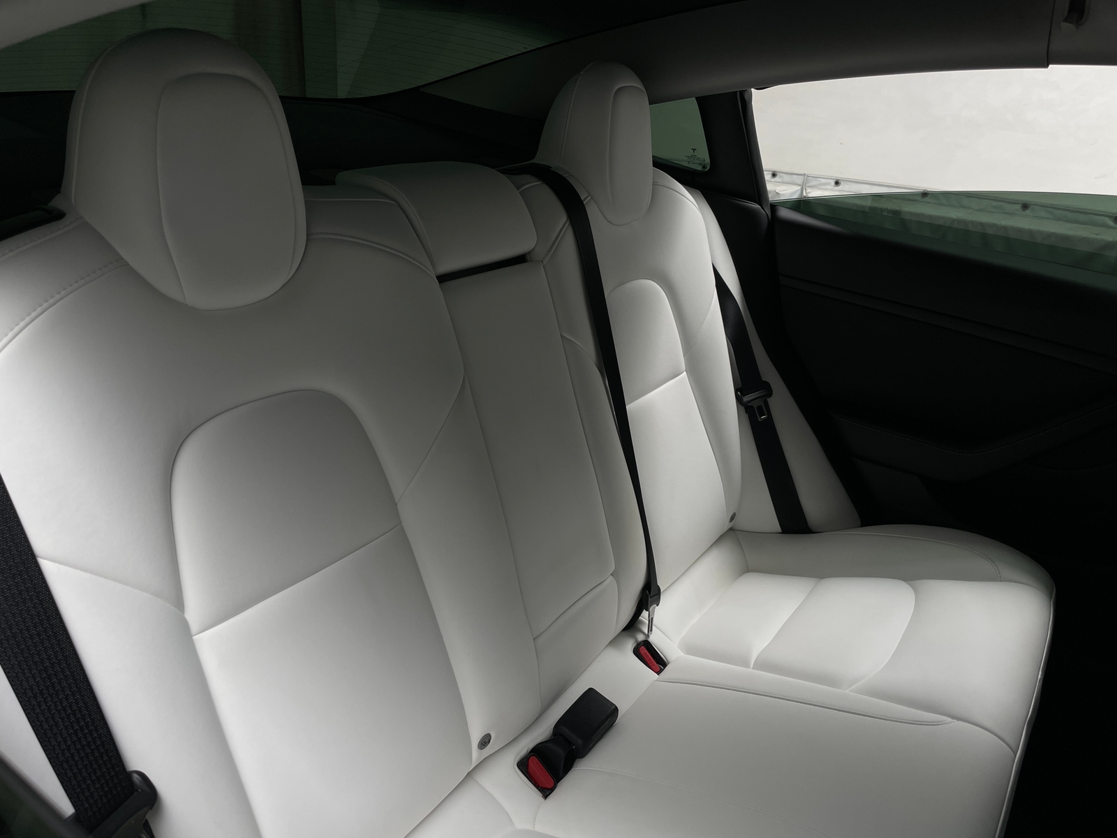 Thumbnail: 2022 Tesla Model 3 - 5