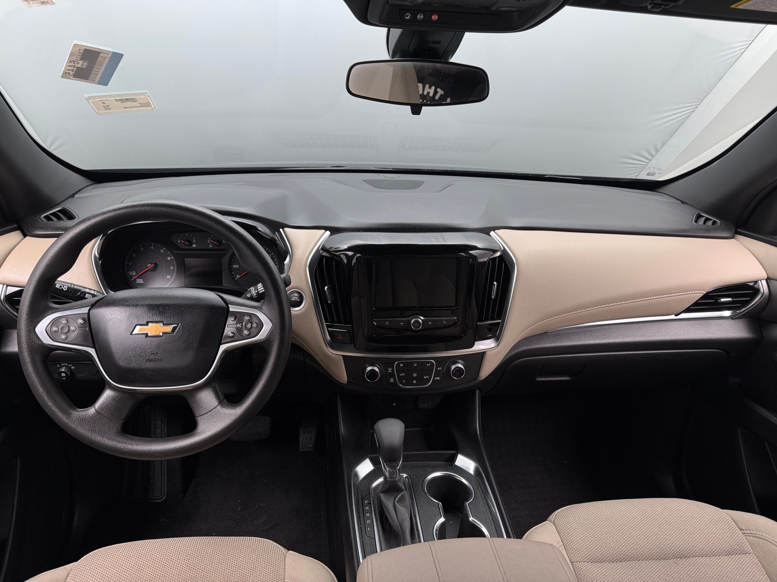 Thumbnail: 2023 Chevrolet Traverse - 3
