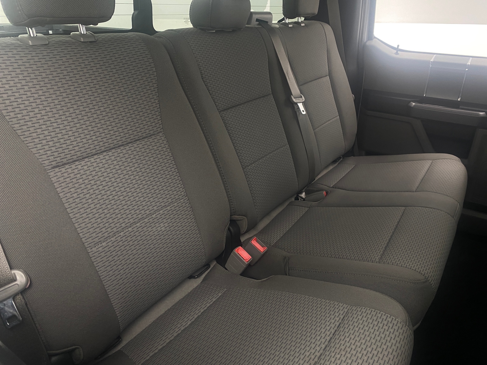 Thumbnail: 2019 Ford Econoline - 6