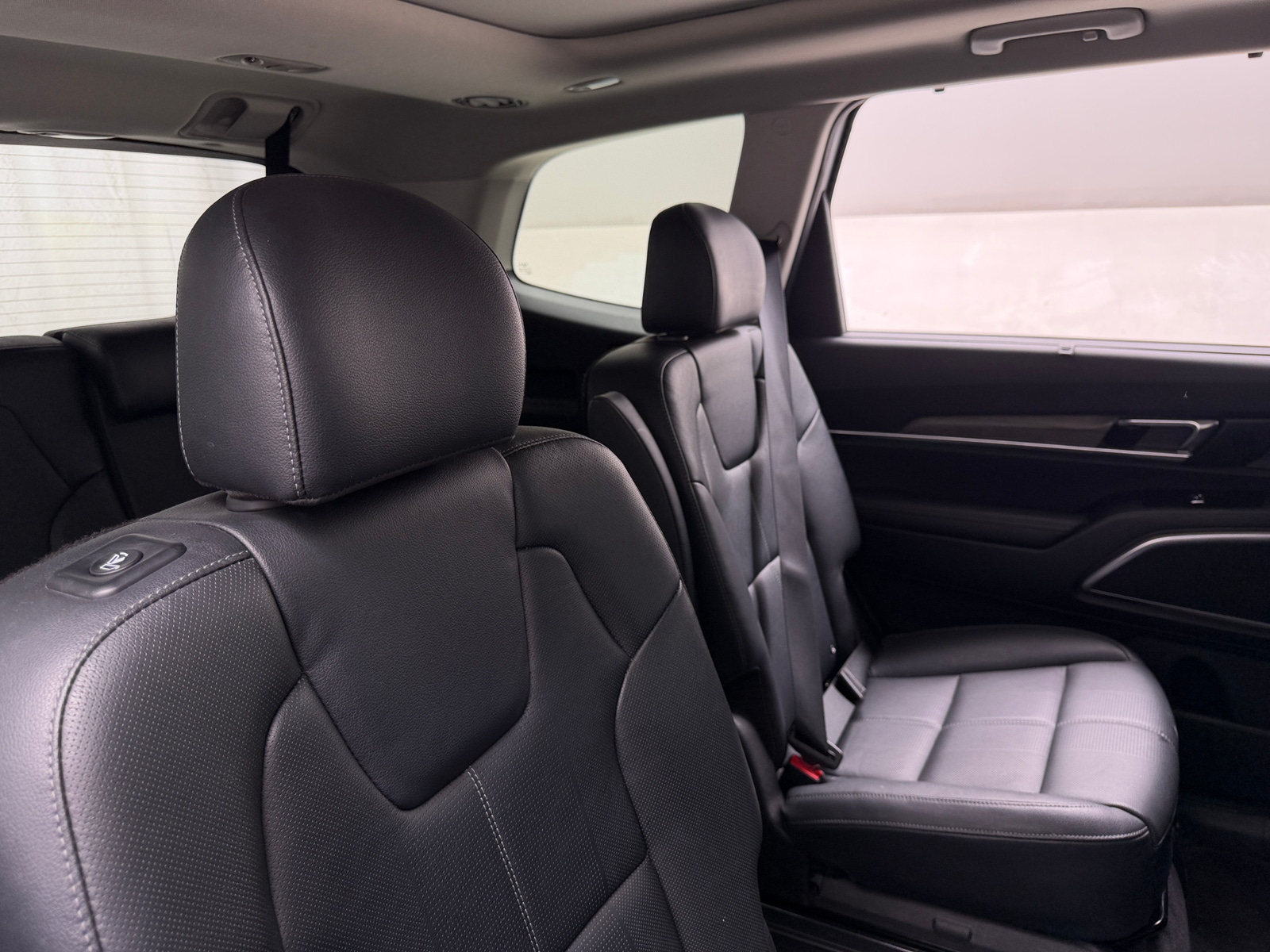 Thumbnail: 2022 Kia Telluride - 5