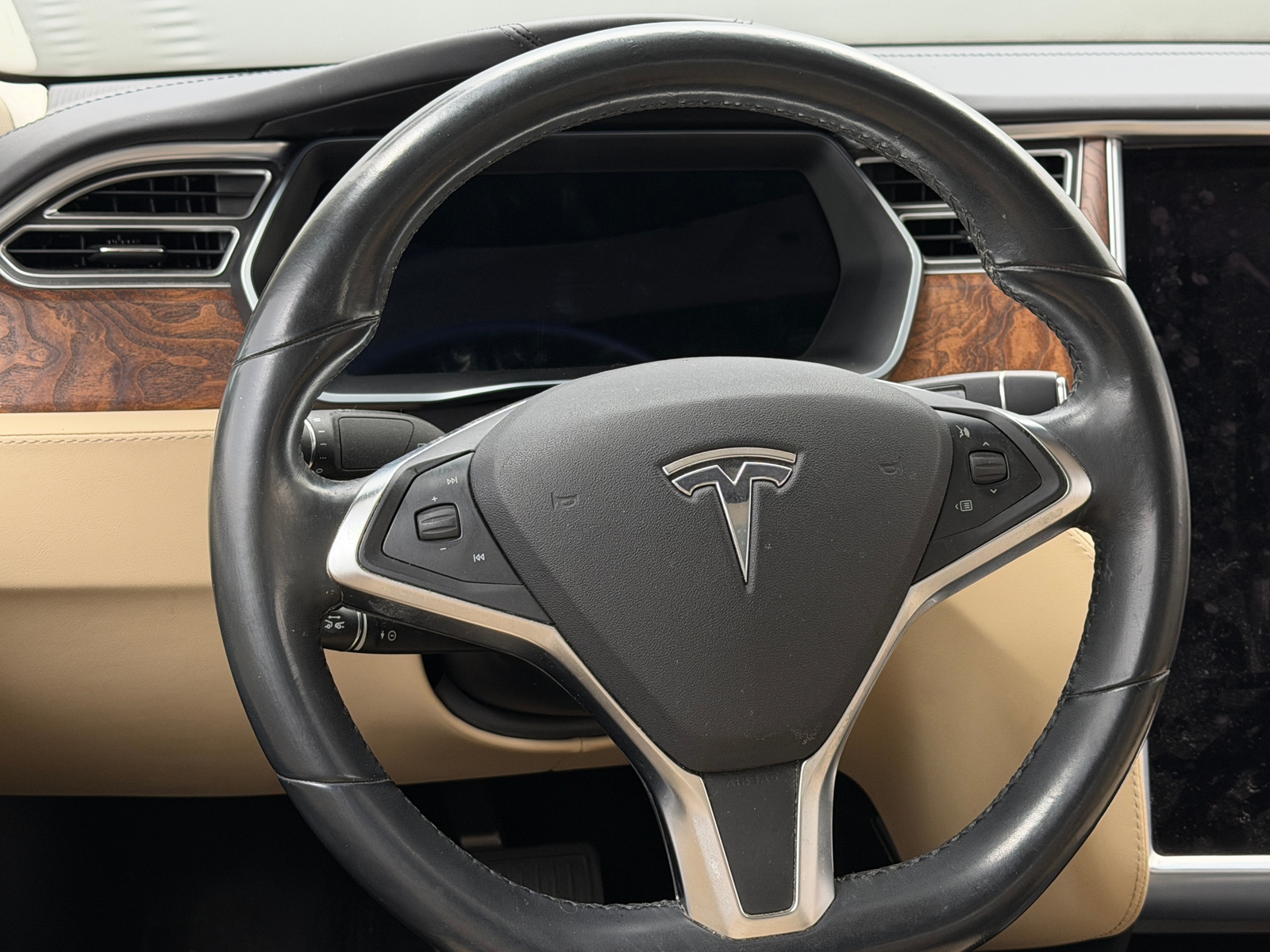 Thumbnail: 2017 Tesla Model S - 4