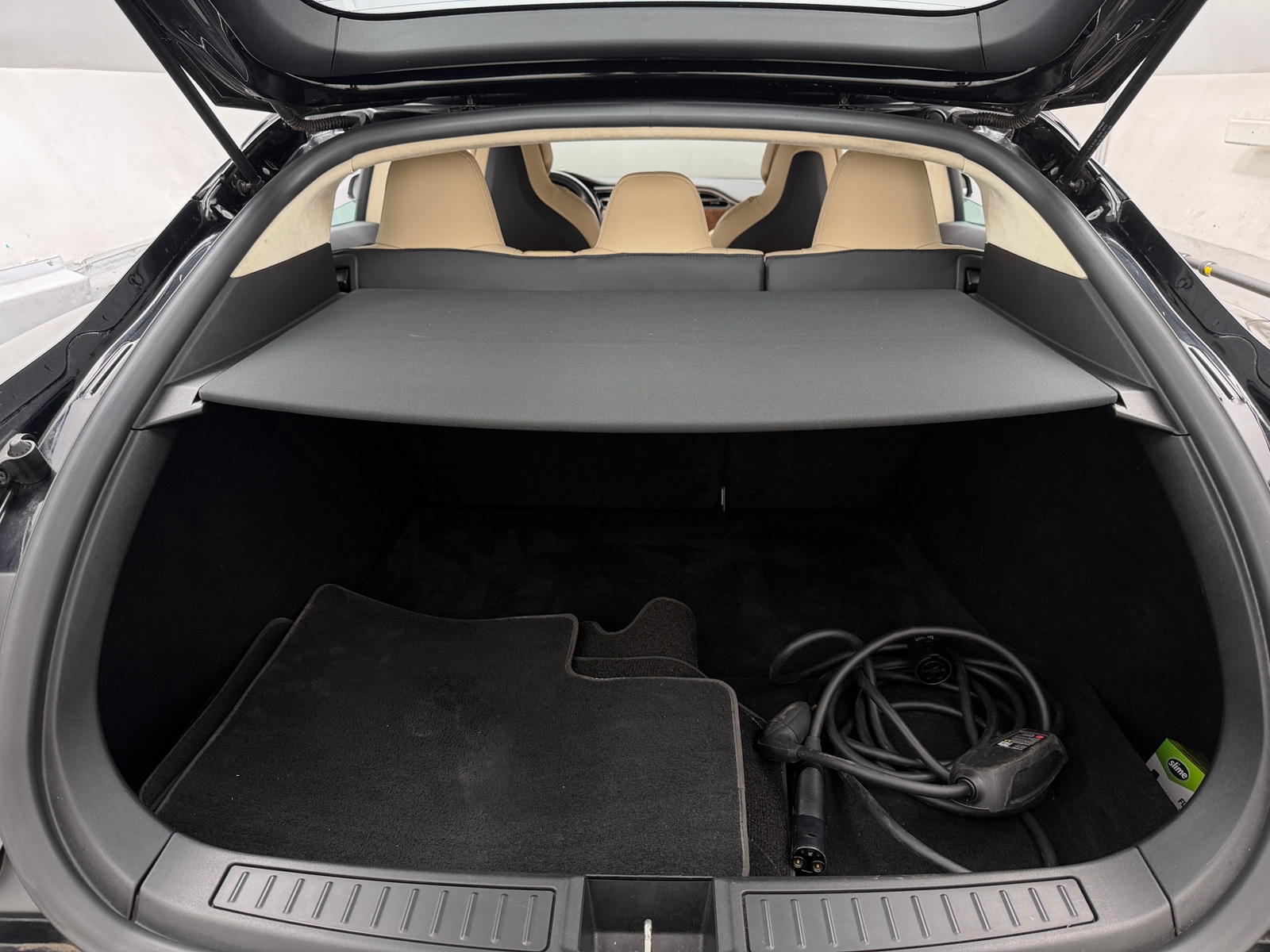 Thumbnail: 2017 Tesla Model S - 6