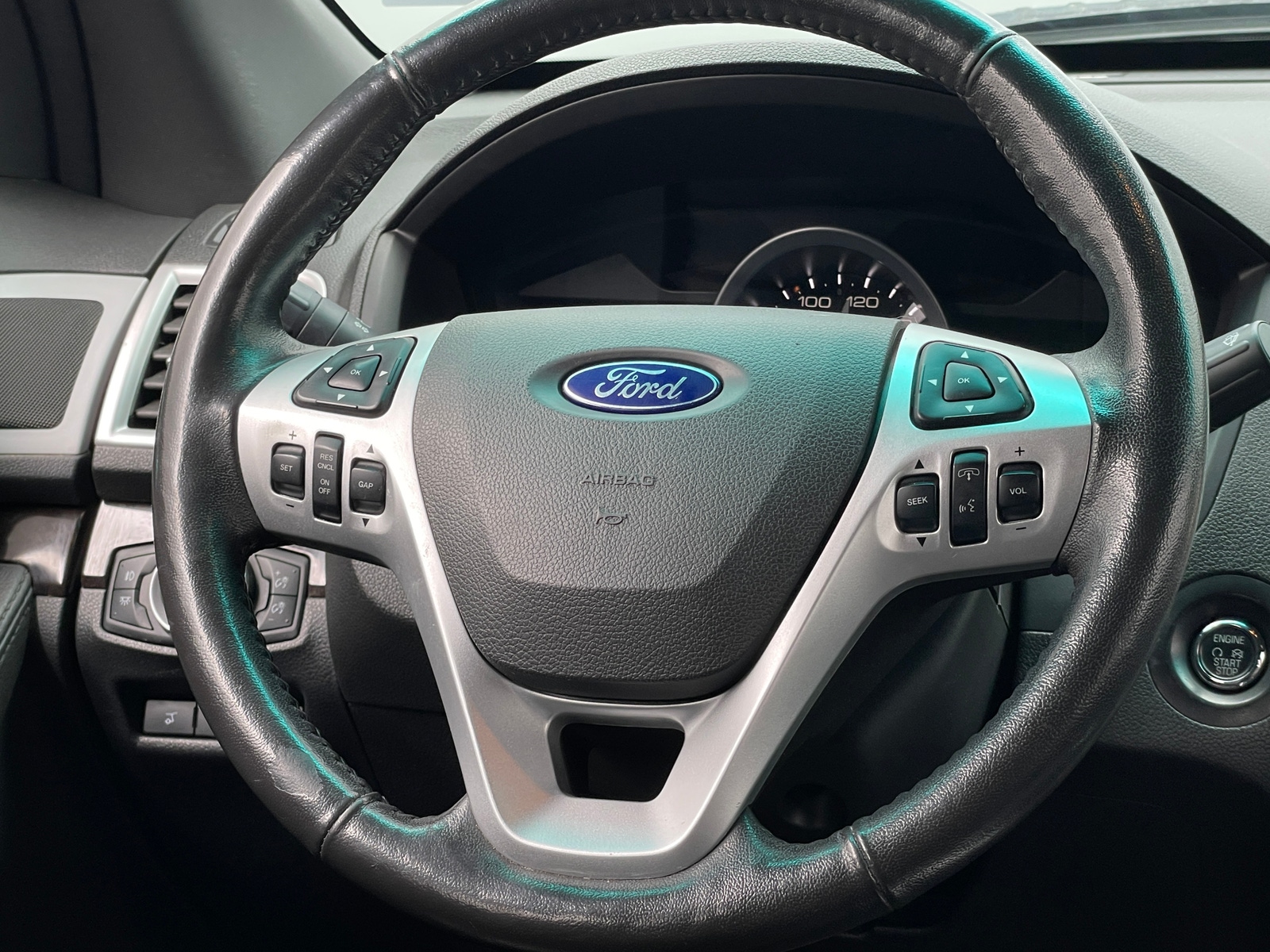 Thumbnail: 2014 Ford Explorer - 4