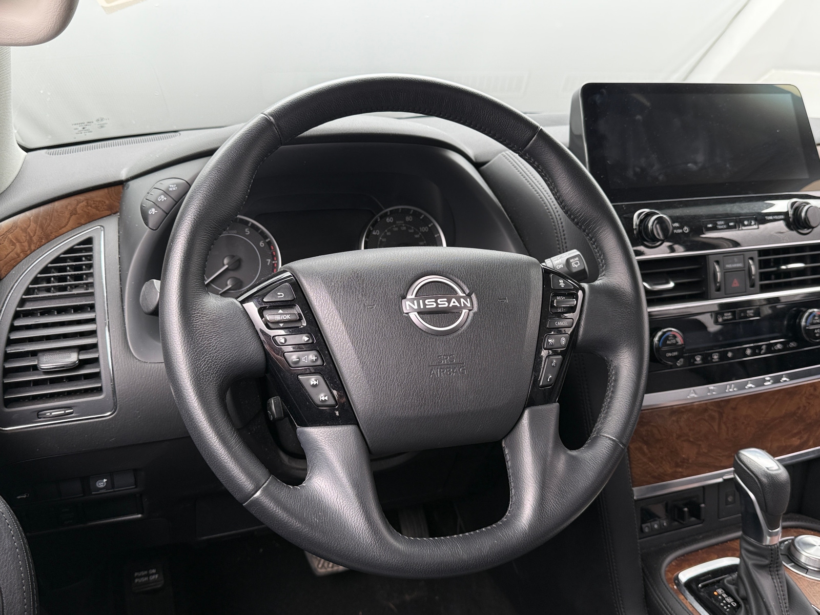 Thumbnail: 2022 Nissan Armada - 4