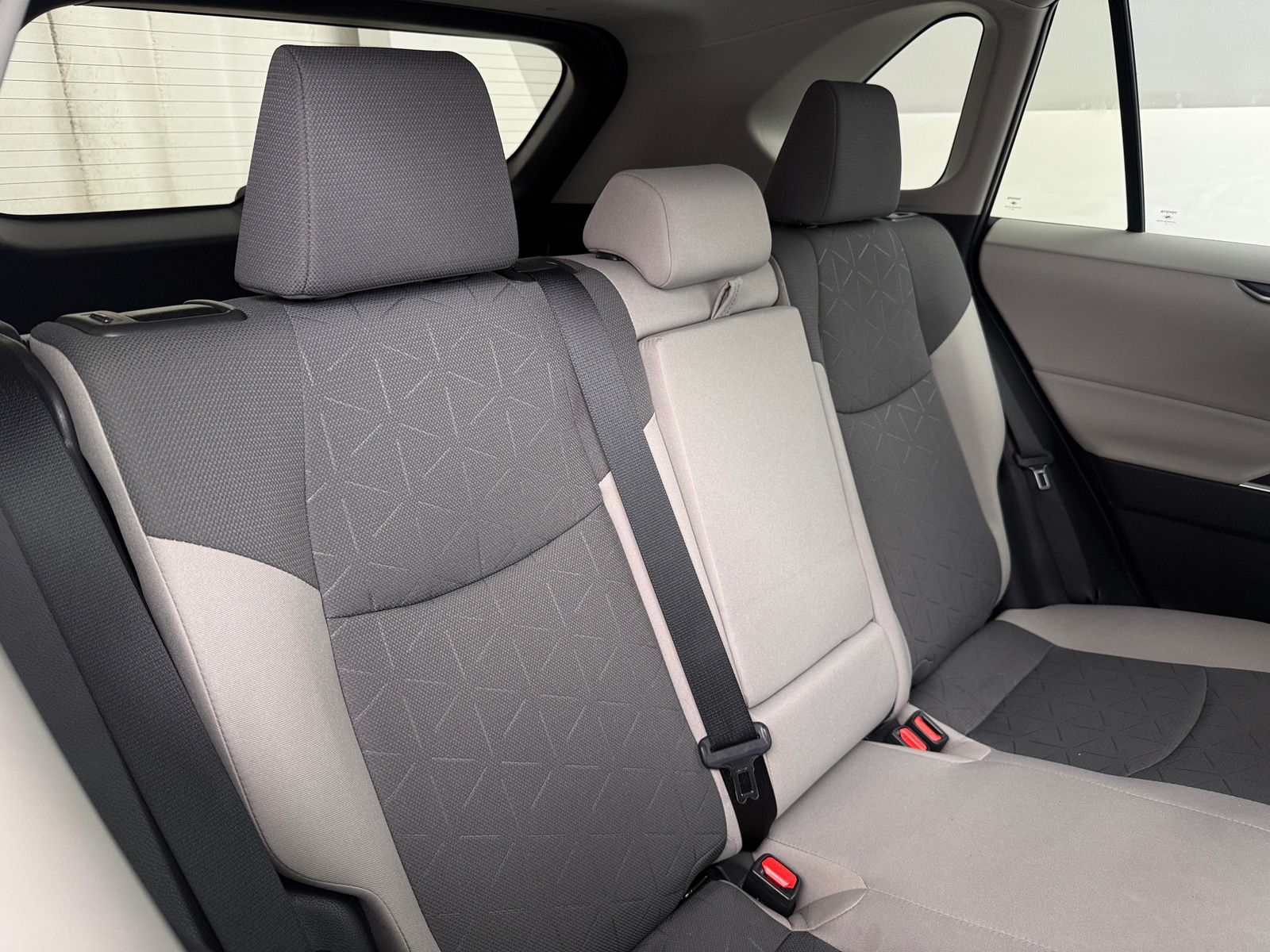 Thumbnail: 2025 Toyota RAV4 - 6