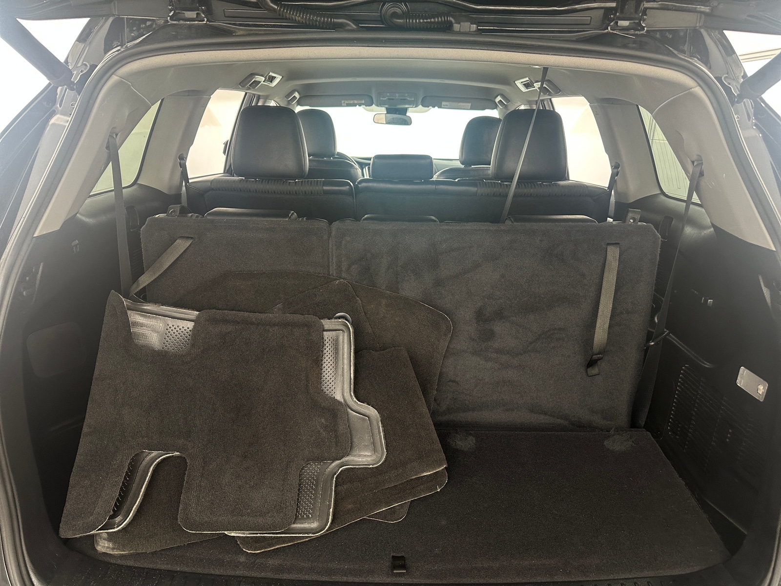 Thumbnail: 2019 Toyota Highlander - 7