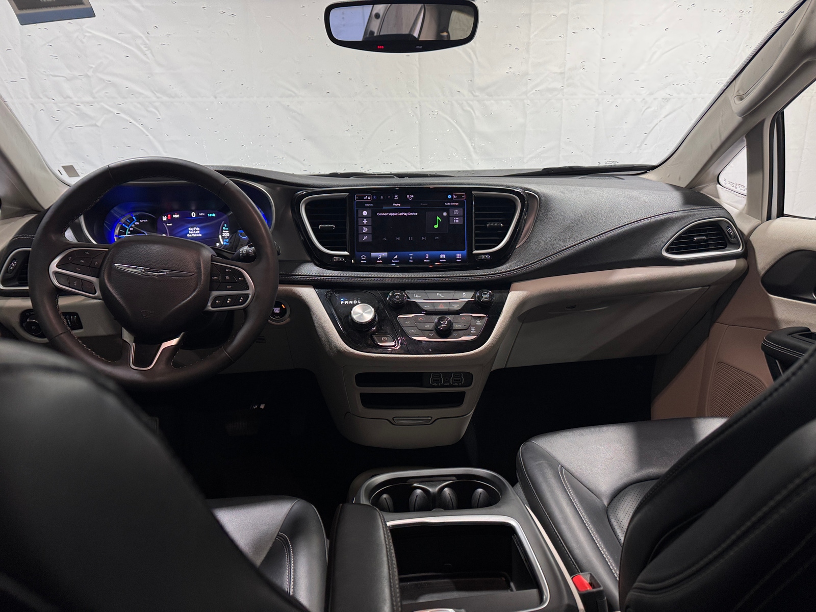 Thumbnail: 2024 Chrysler Pacifica - 2