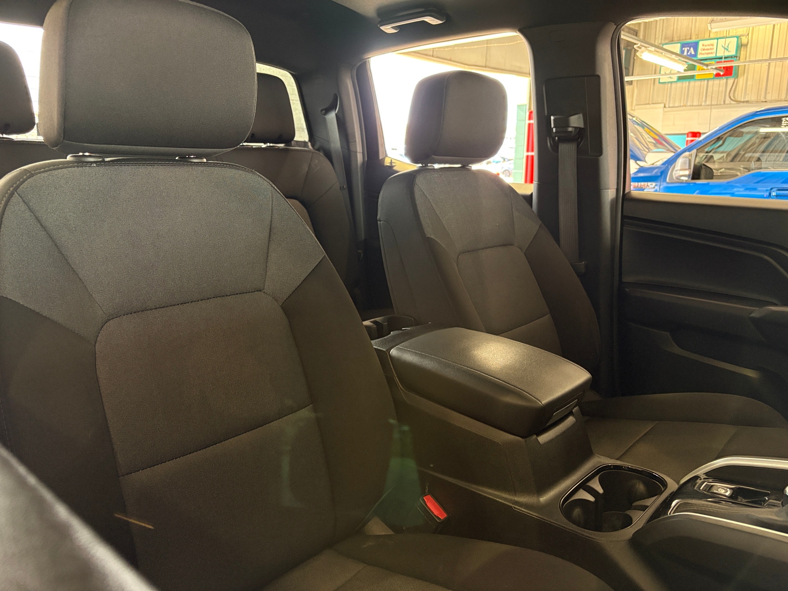 Thumbnail: 2023 Chevrolet Colorado - 2