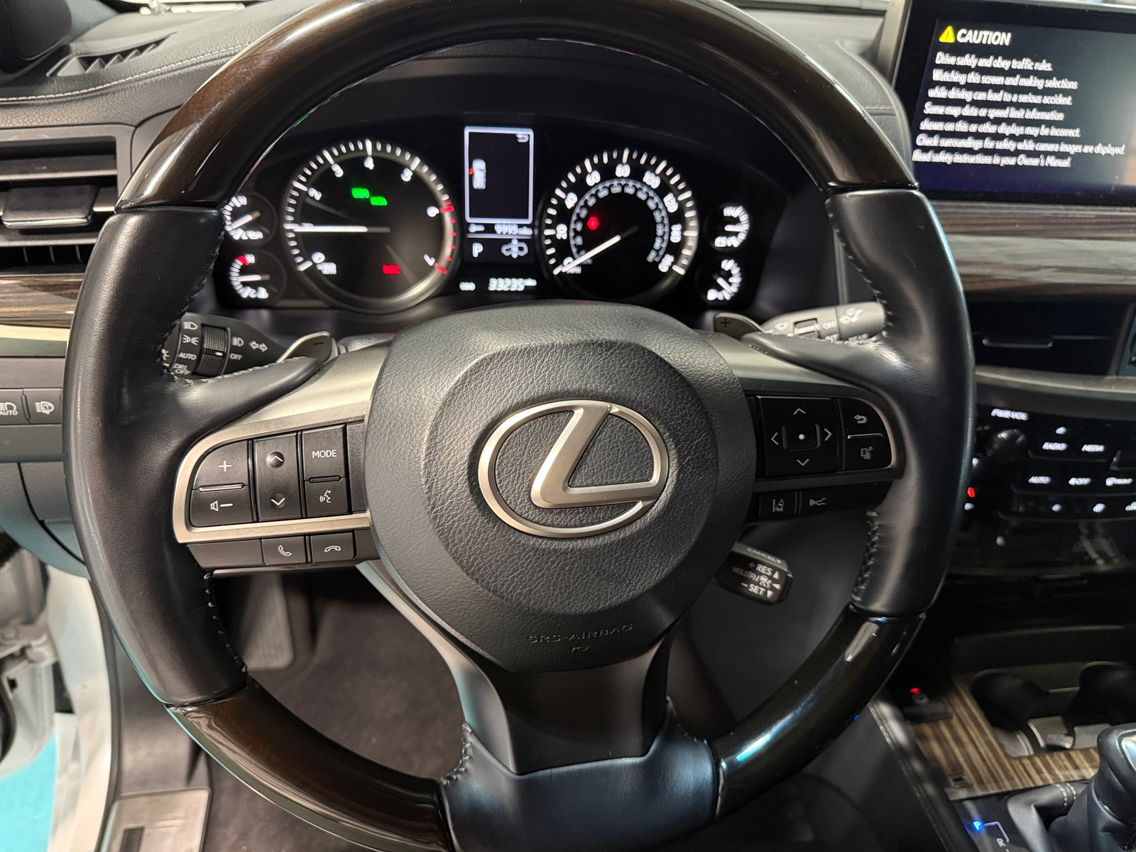 Thumbnail: 2021 Lexus LX - 4