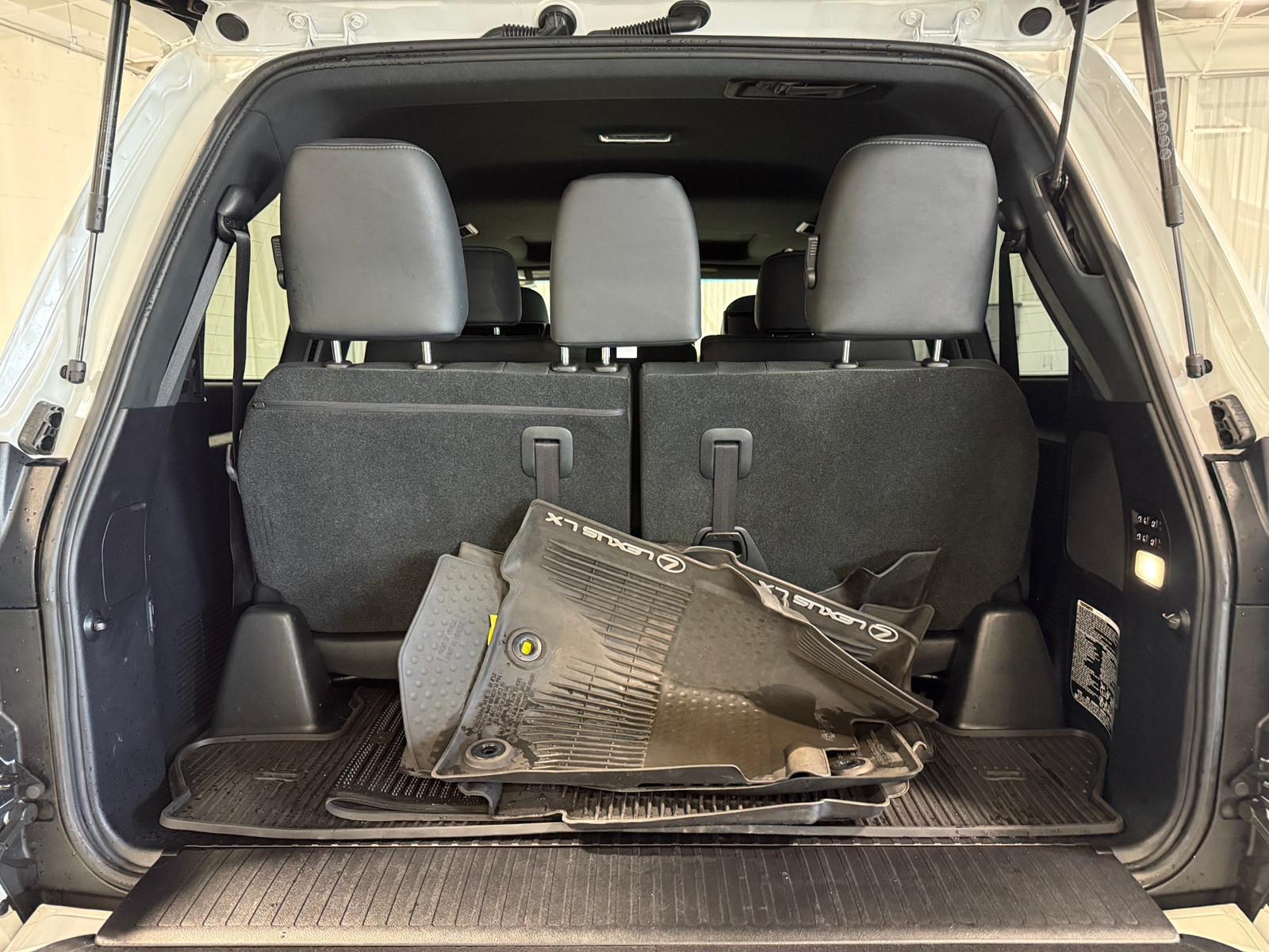 Thumbnail: 2021 Lexus LX - 6