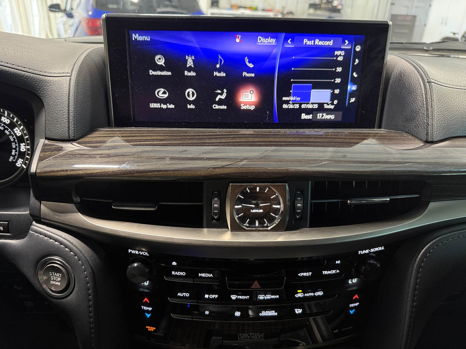 Thumbnail: 2021 Lexus LX - 3