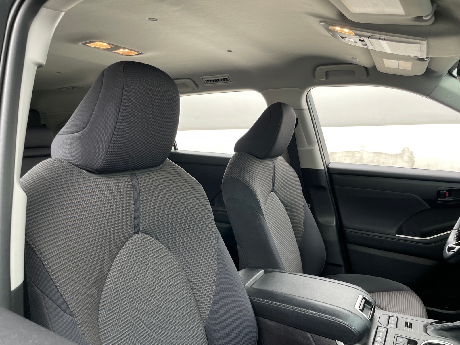 Thumbnail: 2021 Toyota Highlander - 2