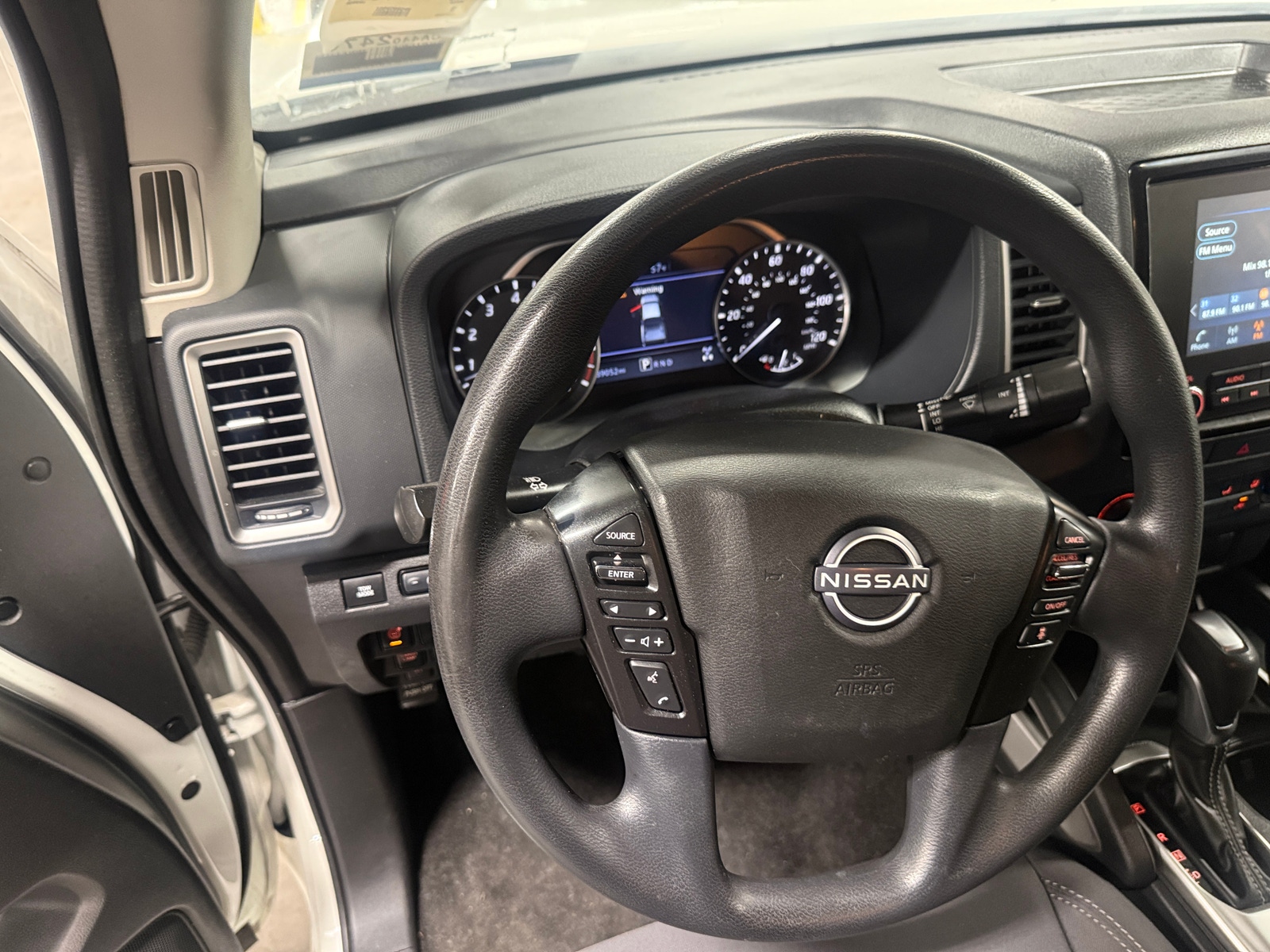 Thumbnail: 2022 Nissan Frontier - 5