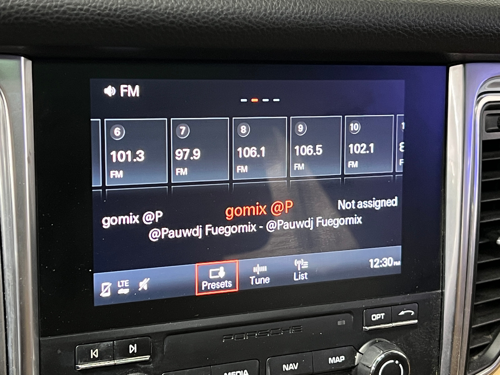 Thumbnail: 2018 Porsche Macan - 3