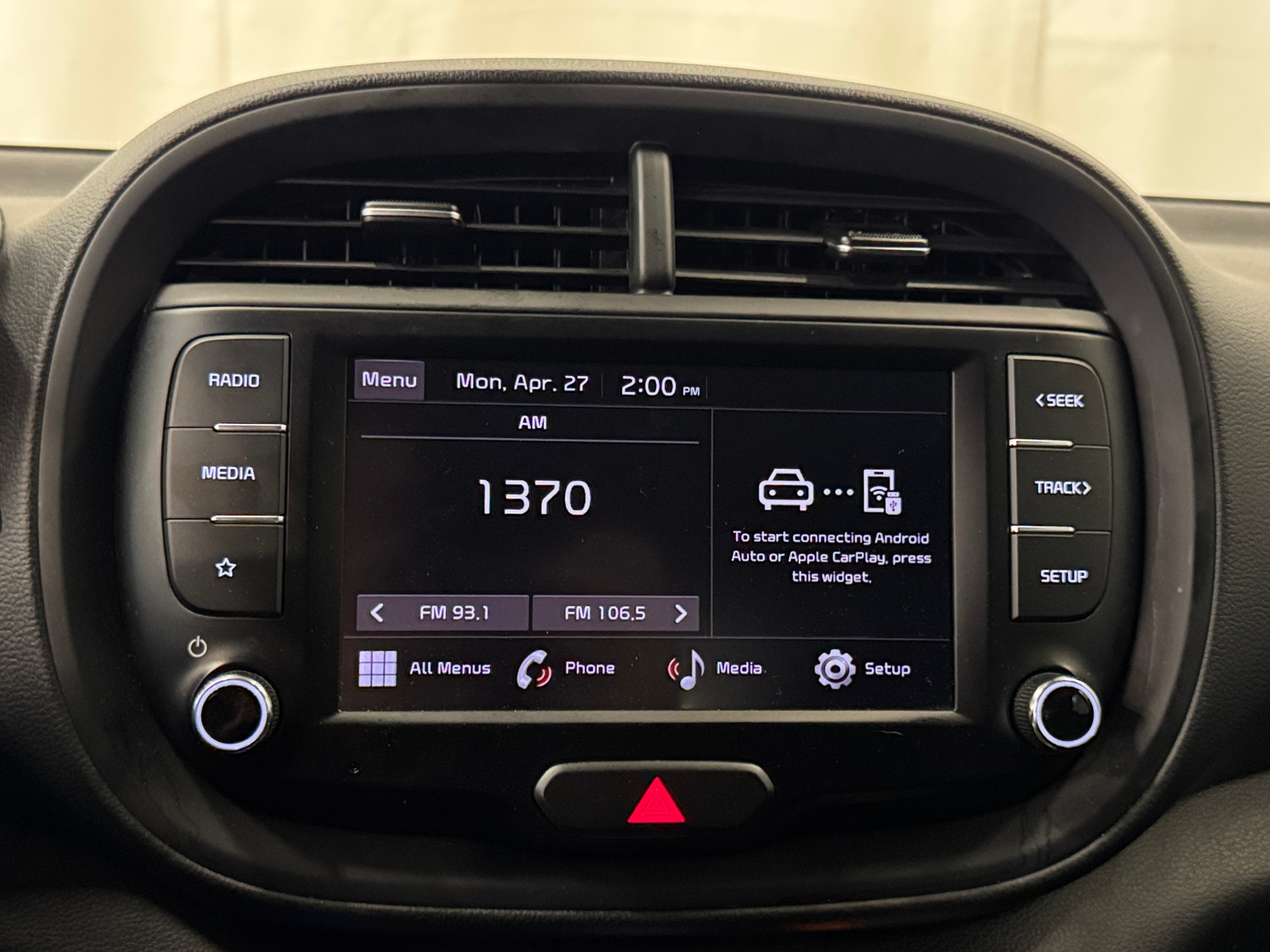 Thumbnail: 2023 Kia Soul - 4