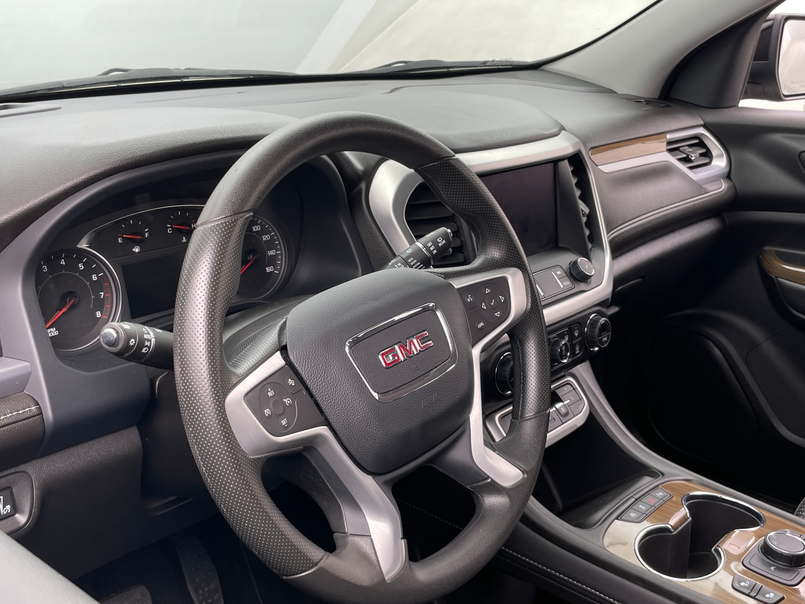 Thumbnail: 2023 GMC Acadia - 5