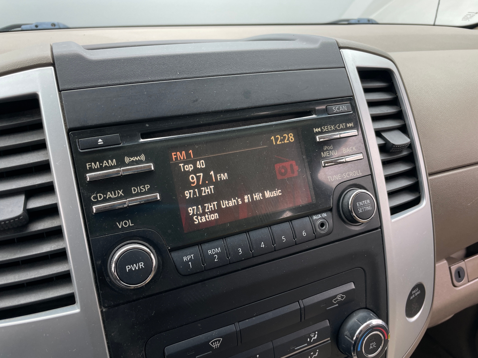 Thumbnail: 2014 Nissan Frontier - 4