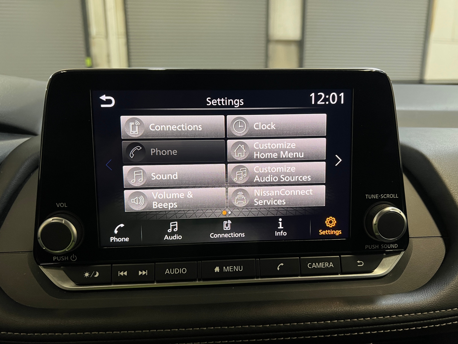 Thumbnail: 2025 Nissan Rogue - 4