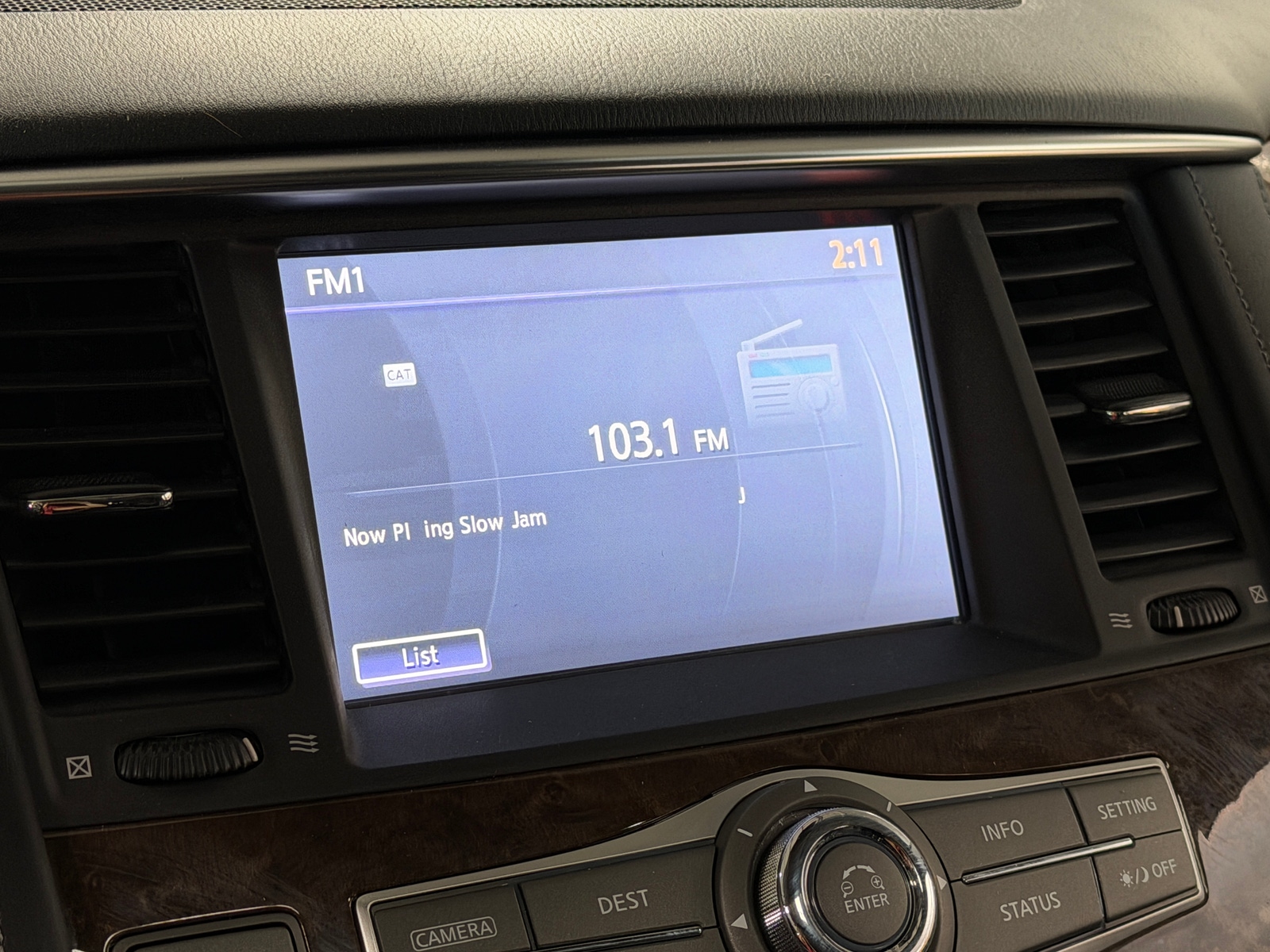 Thumbnail: 2017 INFINITI QX80 - 3