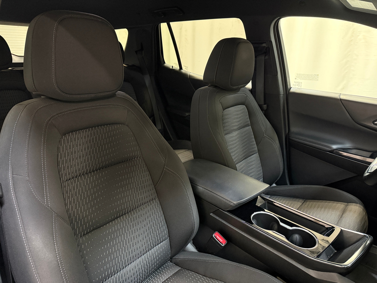 Thumbnail: 2025 Chevrolet Equinox - 2