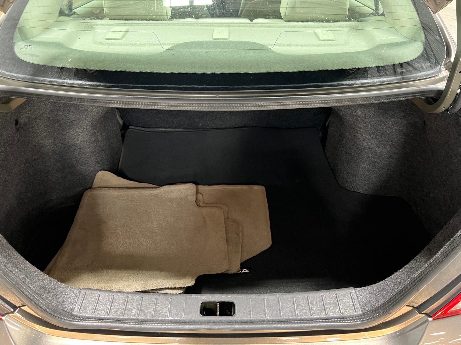 Thumbnail: 2015 Nissan Versa - 6
