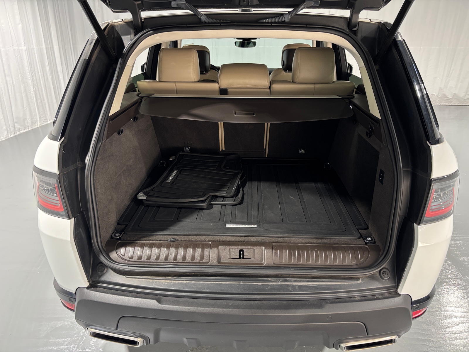 Thumbnail: 2019 Land Rover Range Rover Sport - 6