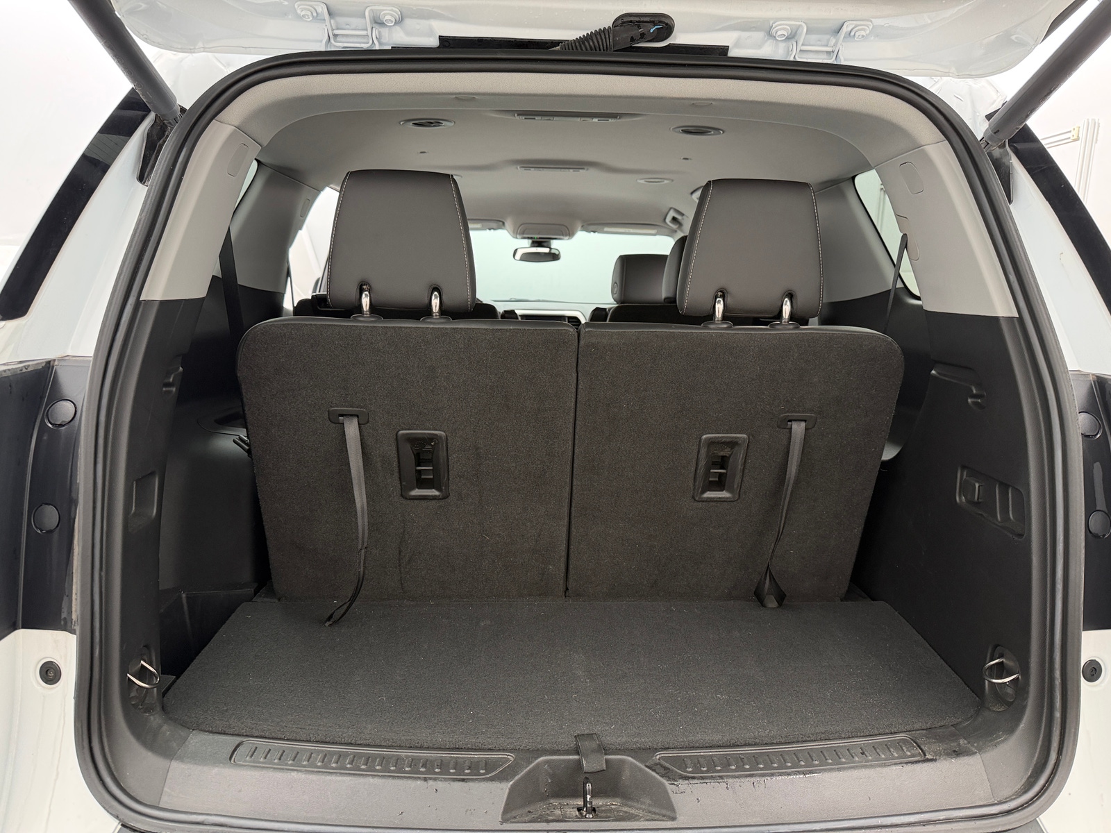 Thumbnail: 2023 GMC Acadia - 6